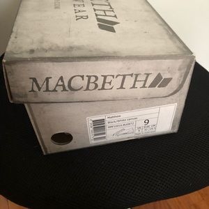 Macbeth Matthew Black/White Size 9 Men’s Shoes